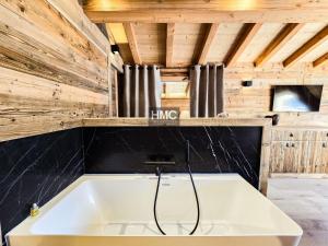 Chalet Bliss Jacuzzi vue