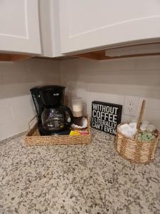 WorkerFriendly washer dryer gym pool A plus location