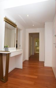 Alto dos Moinhos Apartment