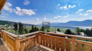 1ère Étoile vue lac jacuzzi prestation premium
