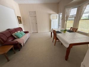 U4A upstairs ensuite room Home feel place