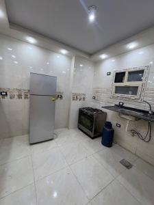 شقة مفروشة بشارع الملك فيصل