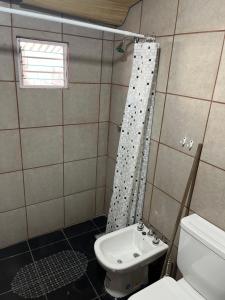 Cabaña serrana con pileta privada y vistas a las sierras, Unquillo