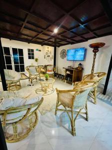 The Burrow - A Modern Loft-Style Luxury Villa