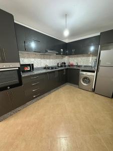 Les portes de Agadir Bay