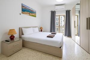 Gżira Well-Equipped 4BR Flat in Peaceful - GV