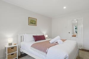 City & Heritage - Stylish 2 Bed Cottage in Hobart