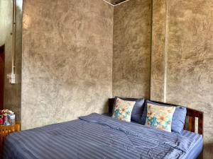 กินลมชมจันทร์ แม่กำปอง