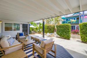 Avalon Beach 2