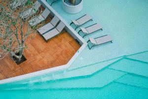 Modern Residence Tropics CTG-L709 with Medical and Wellness Center