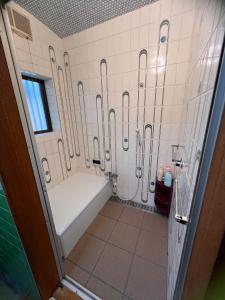 YM Guesthouse Traditional Japanese House 4Br 5Ba, Garden, Tatami Rooms