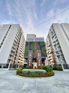 Modern loft with ocean views