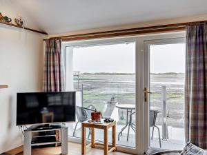 2 Bed in Ravenglass SZ409