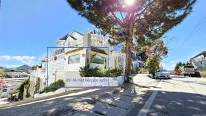 Little Castle Da Lat Villa căn hộ biệt thự cao cấp 5 phòng bếp sân vườn