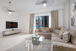 LUX The Luxurious Central JBR Suite