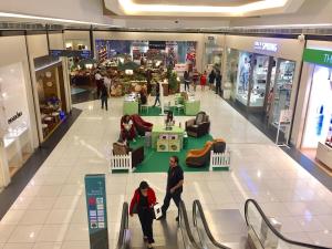 Free Parking at Gramercy with Big TV and Fast WiFi