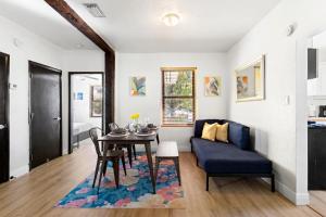 Cozy 2BR Next to Design District & Free Parking