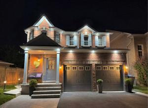 Modern Cozy Basement Suite Free Parking
