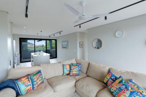 17 Husk, Zululami Estate