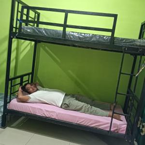 BACKPACKER LODGE Trekking & Transport