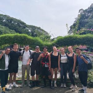 BACKPACKER LODGE Trekking & Transport