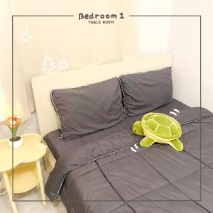 Studio 09s cozy house in Hongdae station