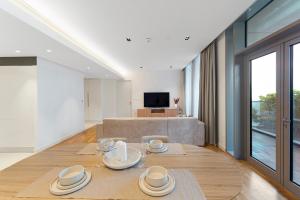 Bluewaters Residences 1BR Prime Sea and Ain View