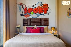 Pristine Peak at Zenith Villa by VEO