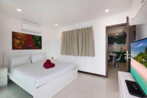 Modern 2BR Condo at Karon Butterfly Phuket