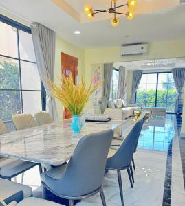 Cacua villa 6 bedrooms