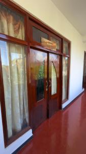 Rustic Hostel & Restaurant