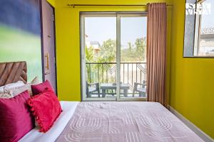 Chroma Crest at Zenith Villa by VEO - Part of StayVista