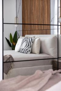 Exclusive 4BEDRM 3BATHRM Central Home by Prestige Homes