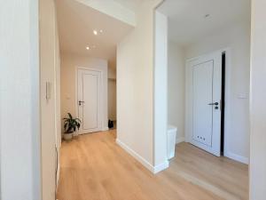 High-End, Brand new, Steps from Emart,amenities