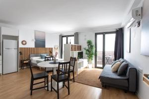 Estudio cerca de Camp Nou