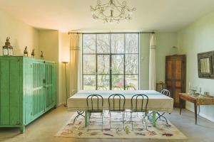 17Th Century Provençal Mansion In Aix-En-Provence