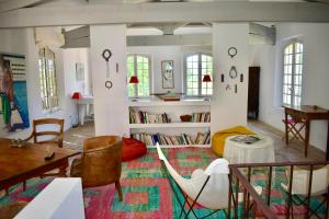 17Th Century Provençal Mansion In Aix-En-Provence