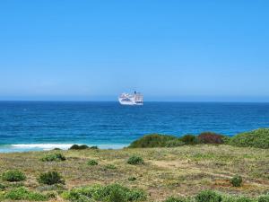 BeachHome 1 min from sea on private beach