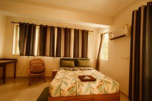 Hotel Amore Mio Morjim - Beachfront Hotel on Morjim Beach