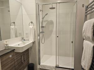 Kings Road Apartment