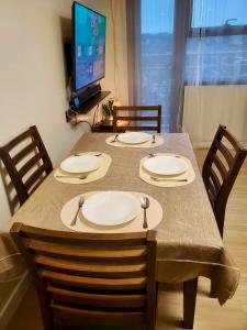 1bedroom suite 50th floor with balcony and bathtub at Horizons 101 tower 1