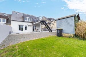 Maison avec terrasse proche plage et port de Binic