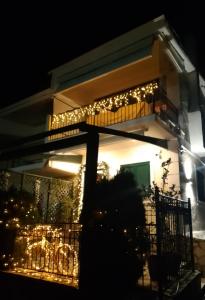 G&J Traditional House