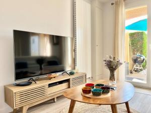 Jolie maison de vacances 8 personnes - Piscine commune à la résidence