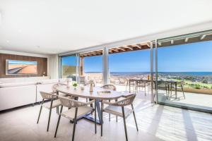 Kaiman 33 by VillaGranCanaria