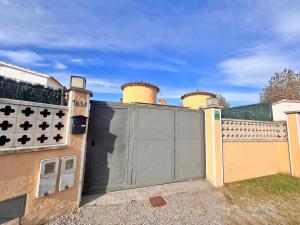 Apart-rent Casa Montgri 0130