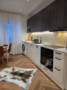 Luxury 3-bedroom apartment for up to 6 people in the city center