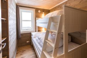 Stranda Fjellgrend 2 bedrooms and loft - 14B