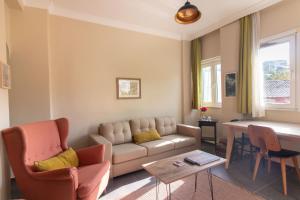 Calm & Charming 1BR with Shared Lush Garden Access