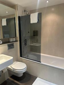 RiverView - Balcony - 4 Guests - Near Old Trafford